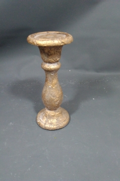 Miniatura: Świecznik betonowy