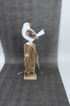 Miniatura: Ptaszek na drewnie