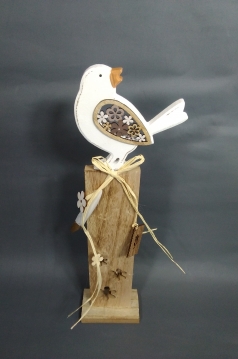 Miniatura: Ptaszek na drewnie