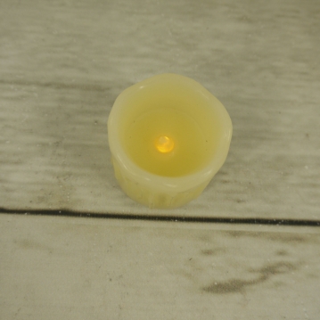 Miniatura: mała świeca woskowa led z migającym płomieniem 5×10cm msl020