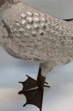 Miniatura: Gęś metalowa ze zgiętą szyją